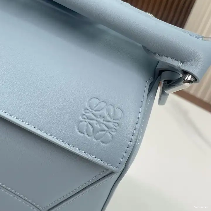 Fashionrep Bag Loewe 2309YA0133 0518